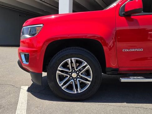Certified 2020 Chevrolet Colorado W/T w/ Custom Special Edition RWD image 9