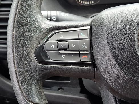 Used 2023 RAM ProMaster 2500 FWD image 21