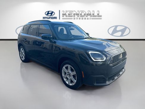 Used 2025 MINI Cooper Countryman S AWD/4WD image 1