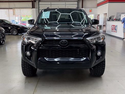 Used 2019 Toyota 4Runner SR5 Premium AWD/4WD image 6