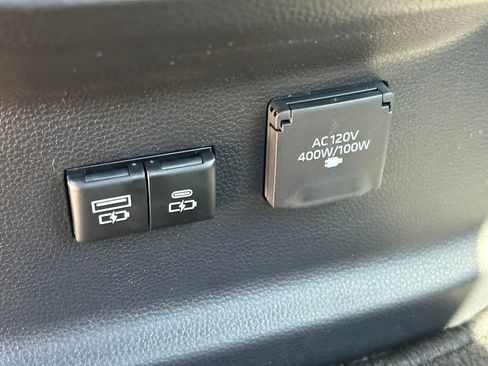 New 2026 Toyota Tundra Limited AWD/4WD image 23