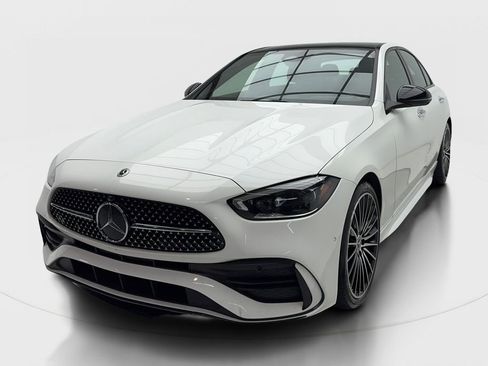 Used 2024 Mercedes-Benz C 300 Sedan w/ Pinnacle Trim Package image 4