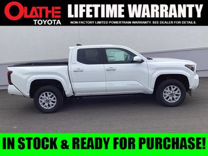 New 2025 Toyota Tacoma SR5