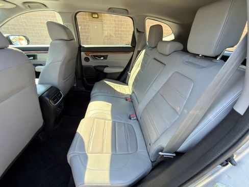 Used 2018 Honda CR-V Touring image 25