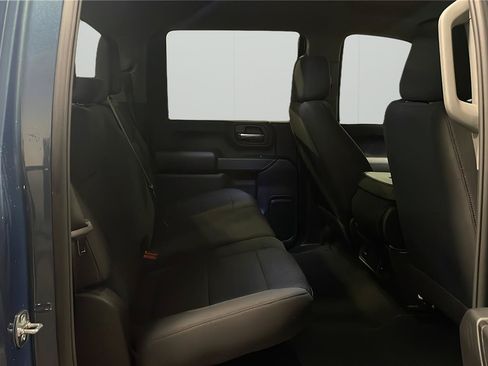 Used 2025 Chevrolet Silverado 2500 Custom AWD/4WD image 13