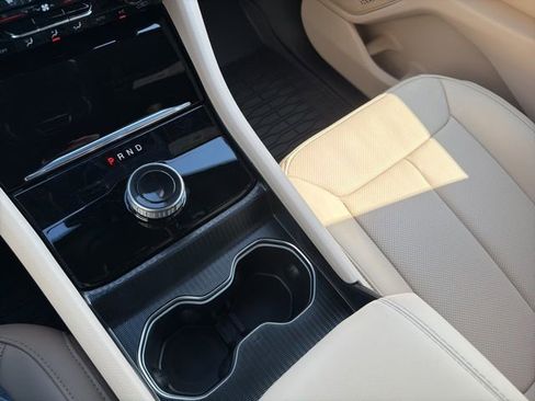 New 2025 Jeep Grand Cherokee L Limited w/ Luxury Tech Group II image 23