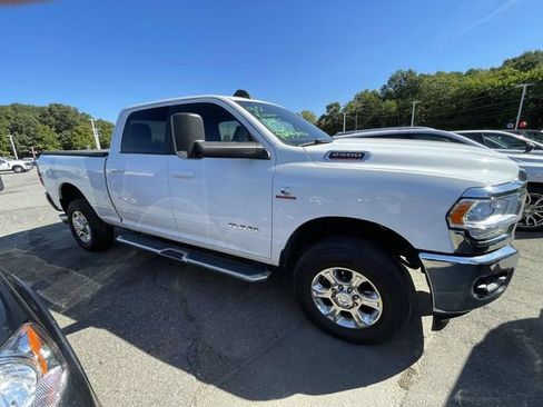 Used 2022 RAM 2500 Big Horn w/ Level 1 Equipment Group AWD/4WD image 7