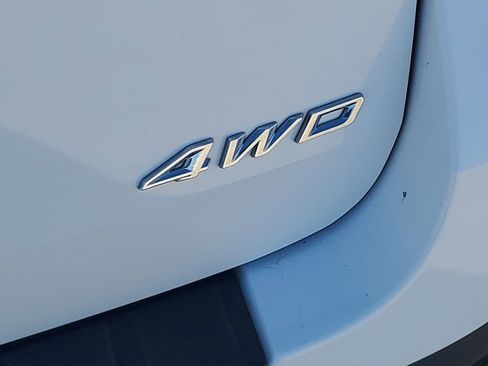 Used 2023 Ford Explorer XLT w/ Equipment Group 202A image 40