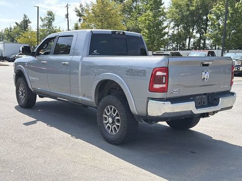Used 2022 RAM 2500 Limited AWD/4WD image 3