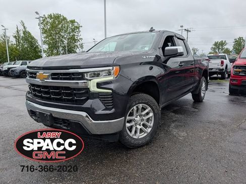Used 2023 Chevrolet Silverado 1500 LT AWD/4WD image 1