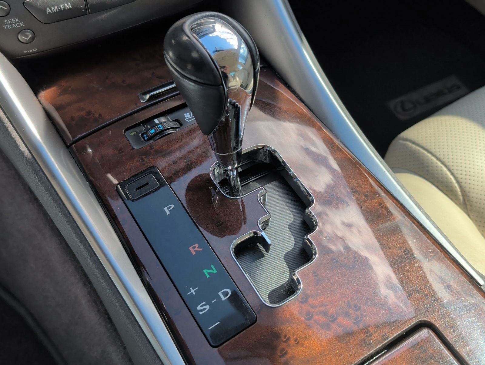 Used 2013 Lexus IS 250 w/ Premium Pkg Value Edition RWD image 20
