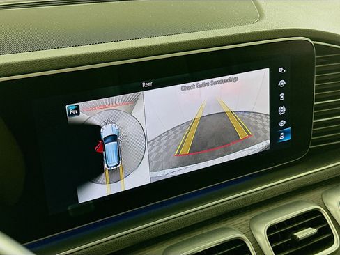 Used 2022 Mercedes-Benz GLE 350 4MATIC image 23