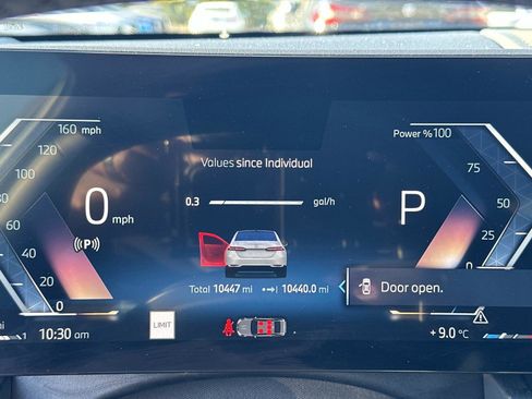 Used 2024 BMW 530i xDrive w/ Convenience Package image 31