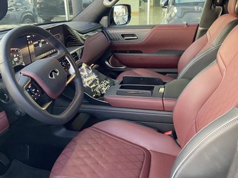 Used 2025 INFINITI QX80 Autograph image 6