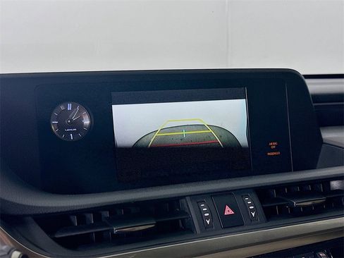 Used 2019 Lexus ES 350 image 10