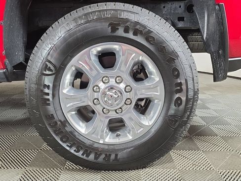 Certified 2026 RAM 2500 Big Horn AWD/4WD image 13
