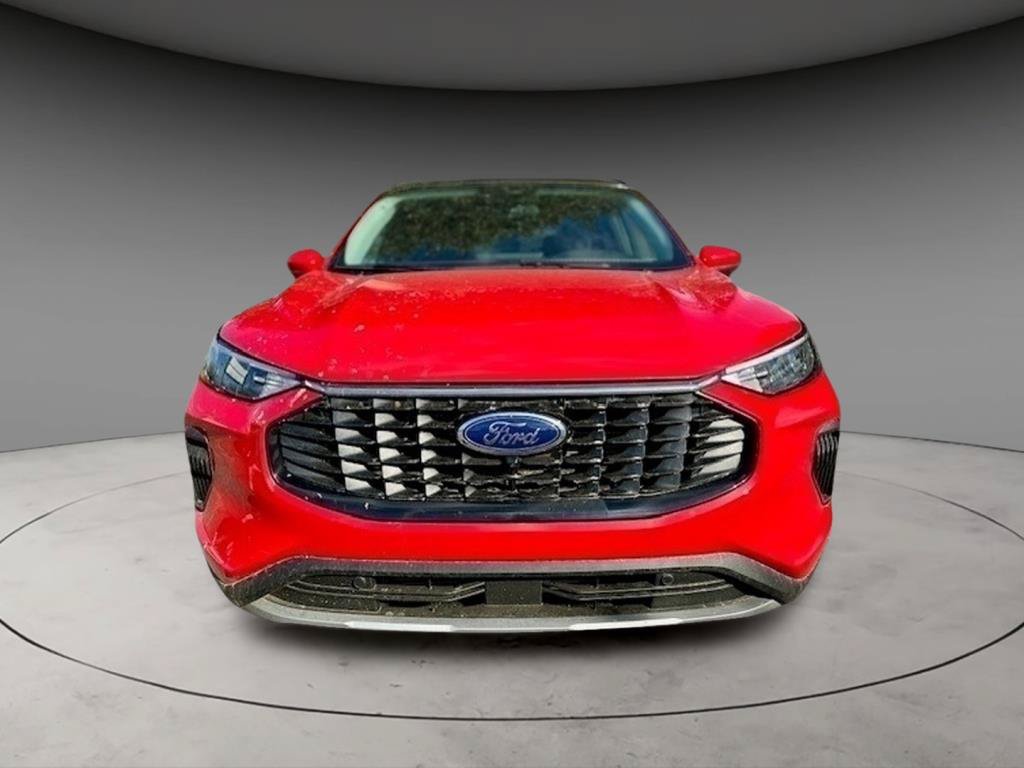 New 2024 Ford Escape Active w/ Tech Pack #2 FWD image 2