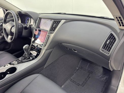 Used 2017 INFINITI Q50 3.0t Premium w/ 3.0T Premium Plus Package image 14