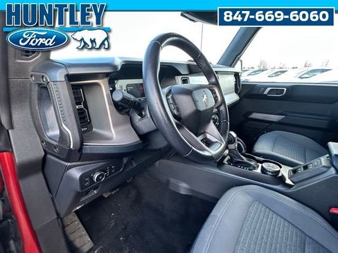 Used 2022 Ford Bronco Outer Banks image 17