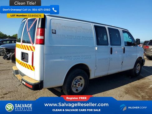 Used 2015 GMC Savana 3500 RWD image 4