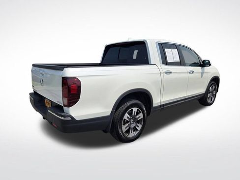 Used 2017 Honda Ridgeline RTL-E image 3
