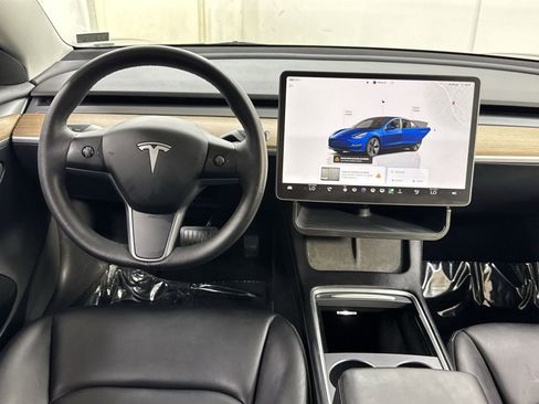 Used 2023 Tesla Model 3 Standard Range RWD image 35