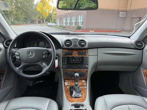 Used 2006 Mercedes-Benz CLK 350 Coupe image 13