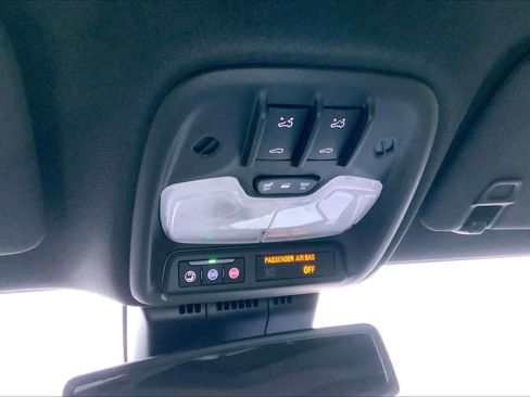 Used 2026 GMC Canyon Denali image 53