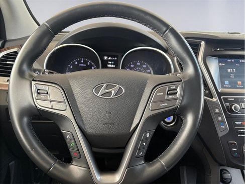 Used 2019 Hyundai Santa Fe XL SE w/ SE Premium Package 02 FWD image 8