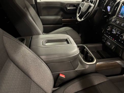 Used 2021 Chevrolet Silverado 1500 LT Trail Boss w/ Bed Protection Package AWD/4WD image 21