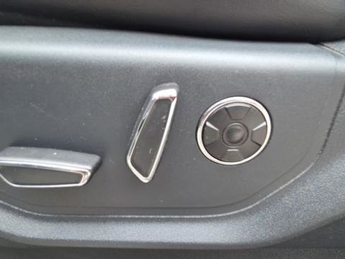 Used 2022 Ford F350 Platinum image 32