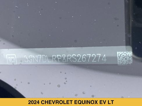Certified 2024 Chevrolet Equinox EV LT FWD image 15