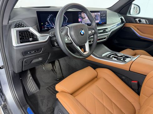 Certified 2024 BMW X5 sDrive40i w/ Parking Assistance Package RWD image 4