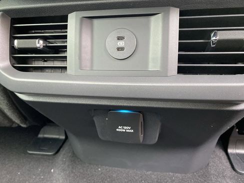 New 2026 Ford F150 Lariat w/ Equipment Group 501A Mid image 40