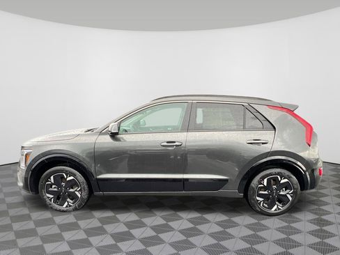 New 2026 Kia Niro Wind image 28