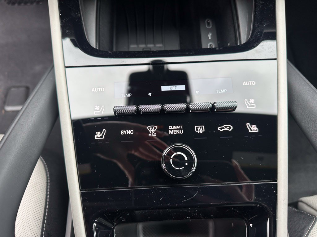 Certified 2026 Porsche Cayenne AWD/4WD image 26
