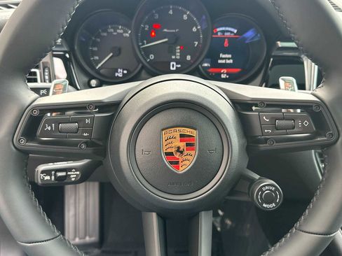 New 2026 Porsche Macan Turbo image 25