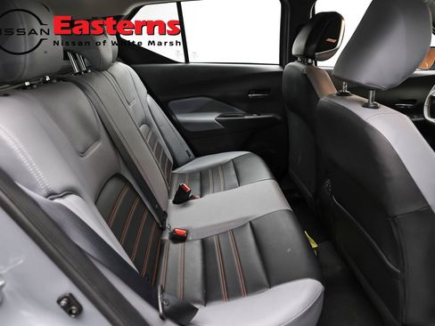 Used 2023 Nissan Kicks SR w/ SR Premium Package FWD image 22