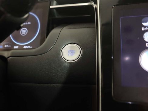 Used 2023 Hyundai Tucson Limited image 46