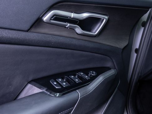 Used 2023 Kia Sportage X-Line w/ X-Line Premium Package image 18