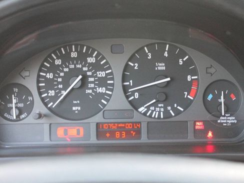 Used 1997 BMW 528i Sedan RWD image 37