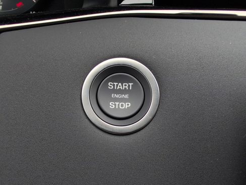 New 2026 Land Rover Range Rover Evoque Dynamic SE image 27