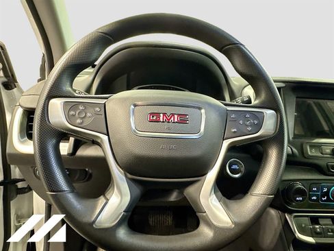 Used 2024 GMC Terrain SLE w/ Driver Convenience Package AWD/4WD image 11