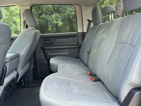 Used 2014 RAM 2500 Tradesman w/ Chrome Appearance Group AWD/4WD image 21