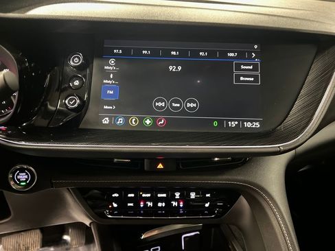 Certified 2023 Buick Envision Essence image 22