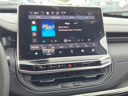 New 2026 Jeep Compass Latitude image 27