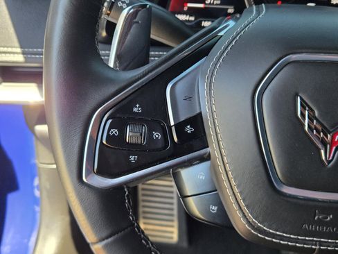 Used 2025 Chevrolet Corvette Stingray Coupe w/ 1LT RWD image 16