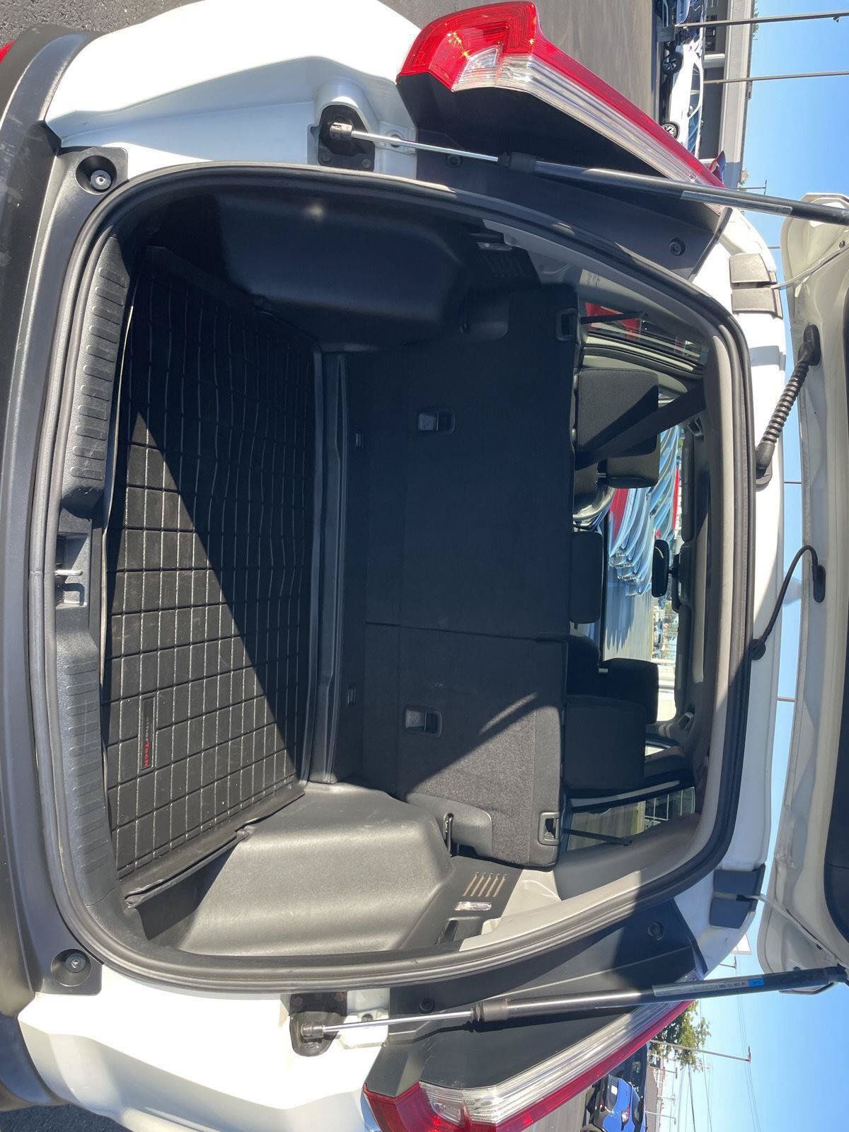 Used 2017 Honda CR-V EX image 9