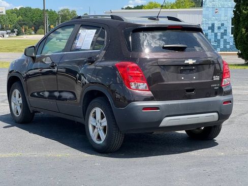 Used 2016 Chevrolet Trax LT w/ LT Convenience Package AWD/4WD image 14