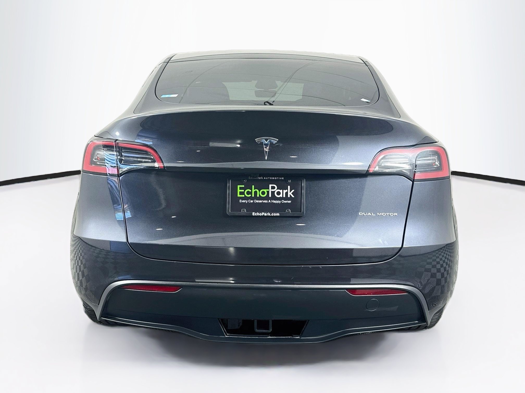 Used 2024 Tesla Model Y Long Range AWD/4WD image 7